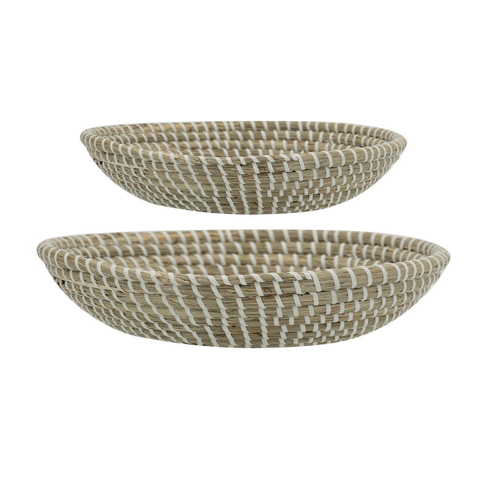 Side view of decorative woven seagrass bowls
